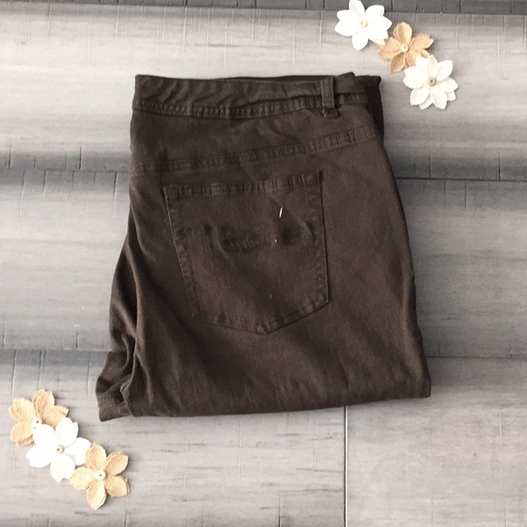 Style & Co. Denim - EUC Style & Company Slim Leg Denim - Olive